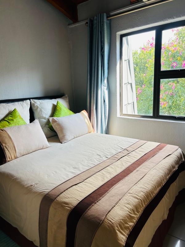 2 Bedroom Property for Sale in Bryanston Gauteng