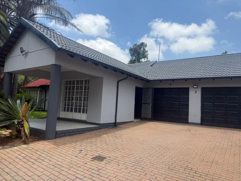3 Bedroom Property for Sale in Noordwyk Gauteng