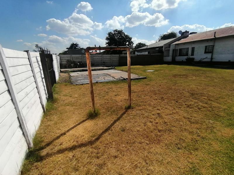 3 Bedroom Property for Sale in Langaville Gauteng