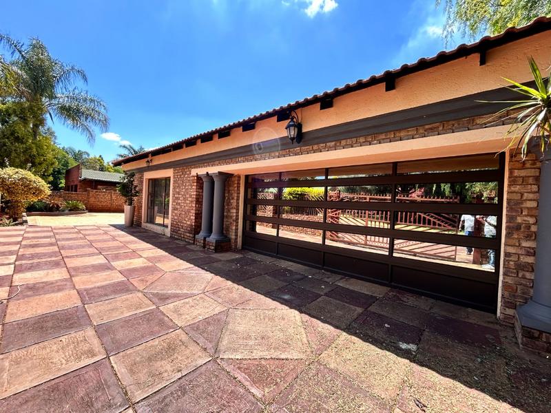 4 Bedroom Property for Sale in Doornpoort Gauteng