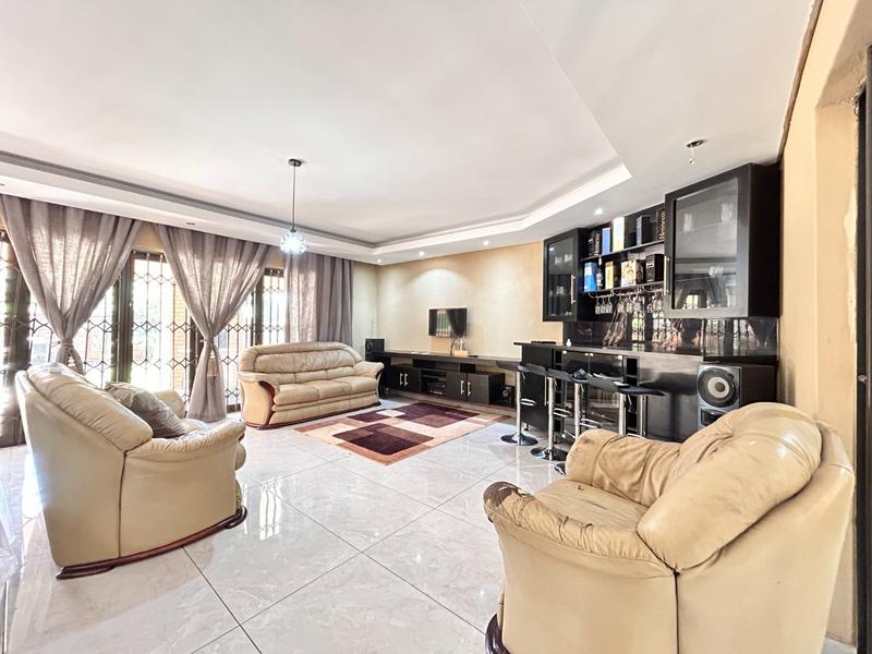 4 Bedroom Property for Sale in Doornpoort Gauteng