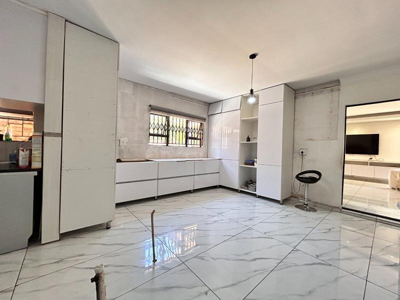 4 Bedroom Property for Sale in Doornpoort Gauteng