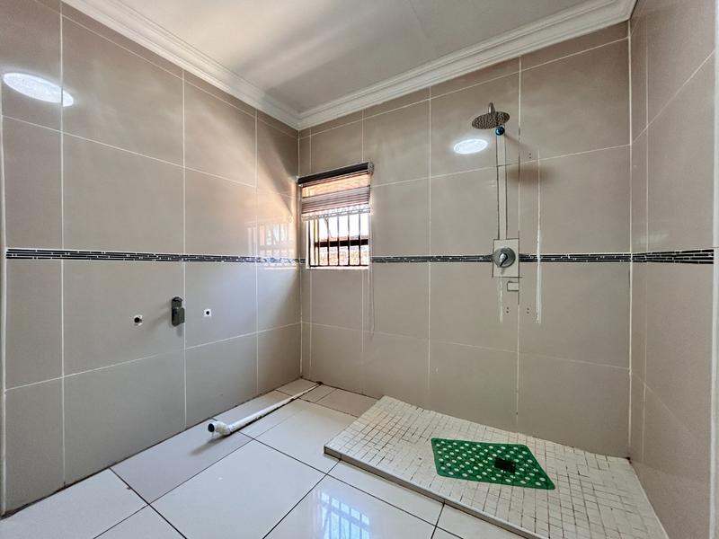 4 Bedroom Property for Sale in Doornpoort Gauteng