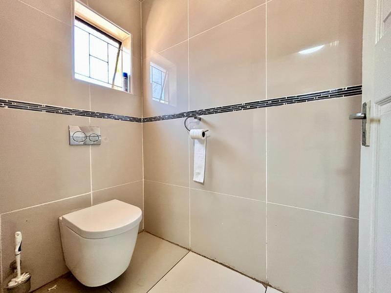 4 Bedroom Property for Sale in Doornpoort Gauteng