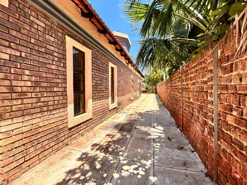 4 Bedroom Property for Sale in Doornpoort Gauteng