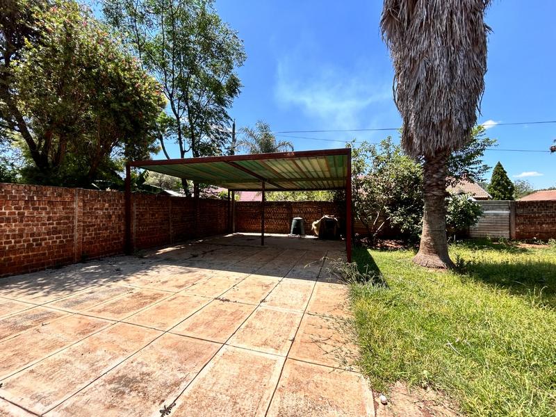 4 Bedroom Property for Sale in Doornpoort Gauteng