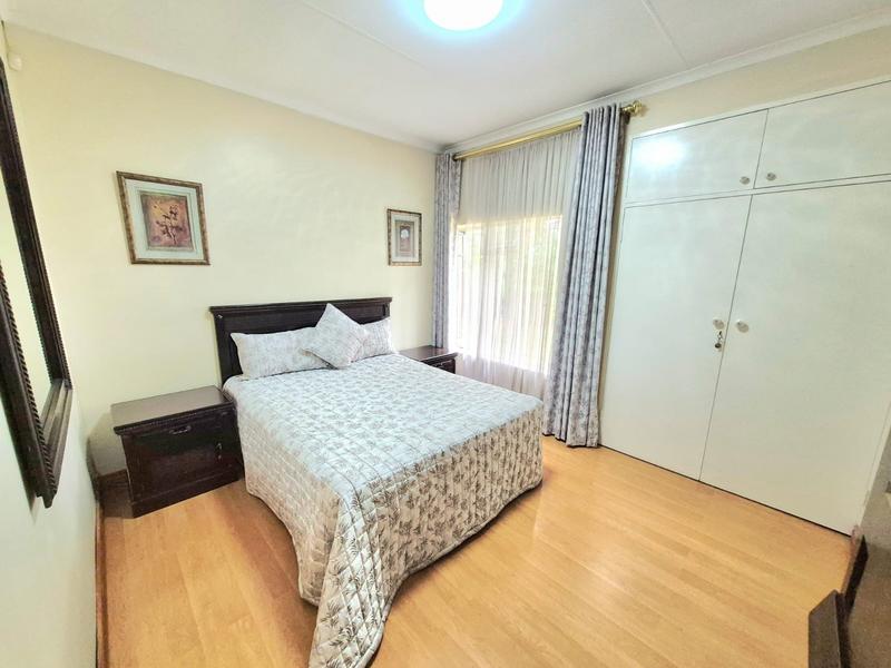 7 Bedroom Property for Sale in Heuweloord Gauteng