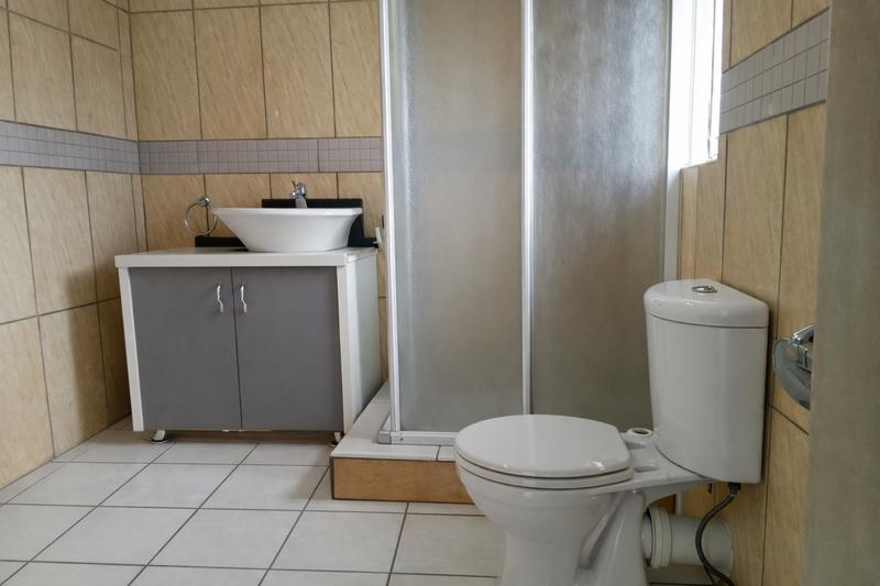 7 Bedroom Property for Sale in Heuweloord Gauteng