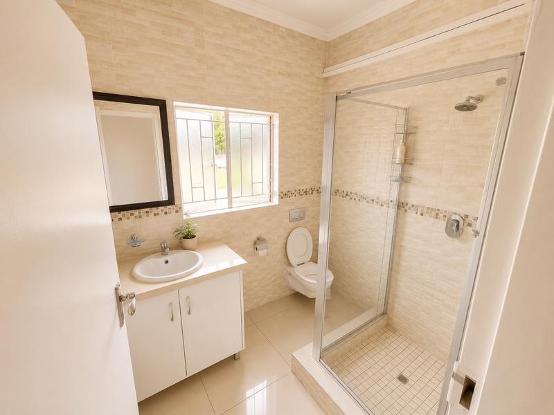 7 Bedroom Property for Sale in Heuweloord Gauteng