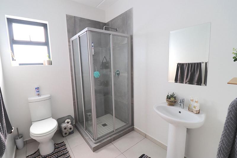 To Let 2 Bedroom Property for Rent in Craigavon Gauteng