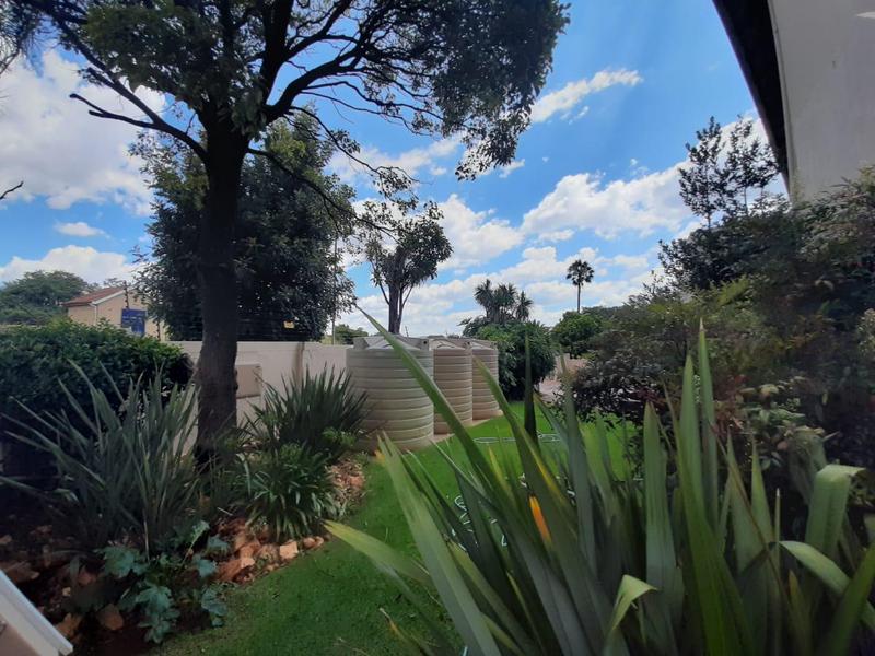 To Let 2 Bedroom Property for Rent in Bruma Gauteng