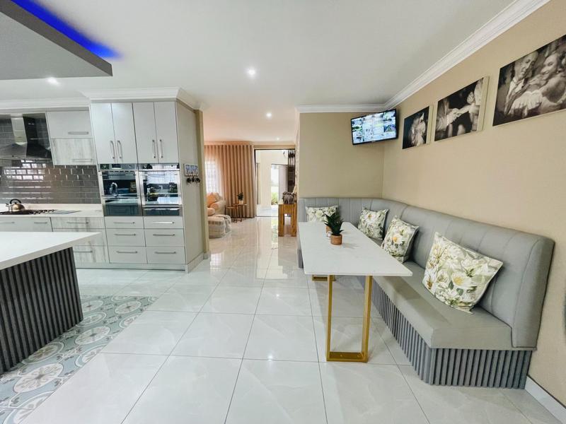 4 Bedroom Property for Sale in Randhart Gauteng