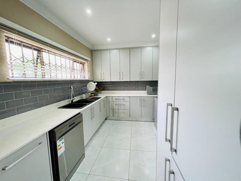 4 Bedroom Property for Sale in Randhart Gauteng