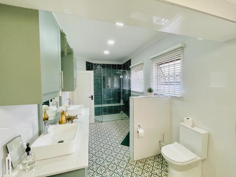 4 Bedroom Property for Sale in Randhart Gauteng