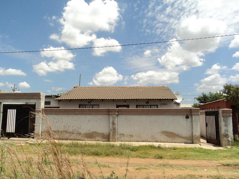 3 Bedroom Property for Sale in Orange Farm Gauteng