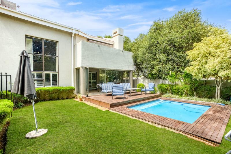 4 Bedroom Property for Sale in Douglasdale Gauteng