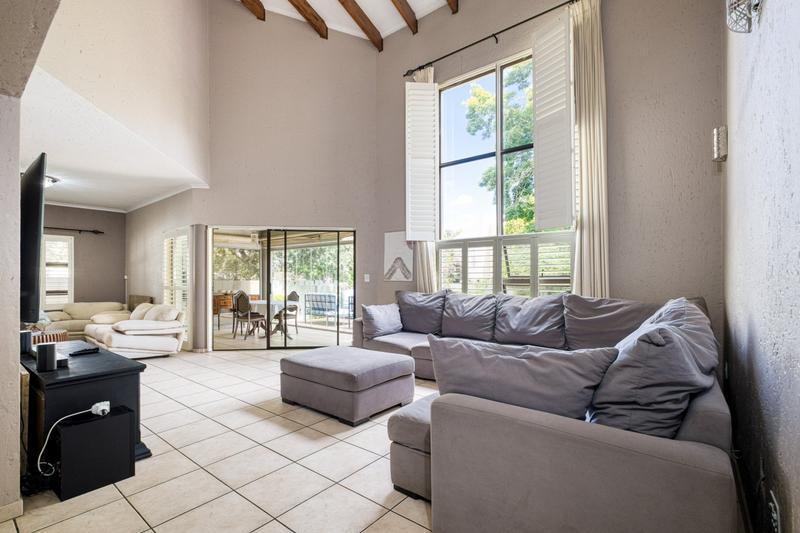 4 Bedroom Property for Sale in Douglasdale Gauteng