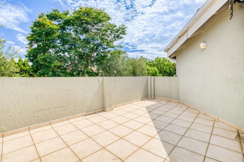 4 Bedroom Property for Sale in Douglasdale Gauteng