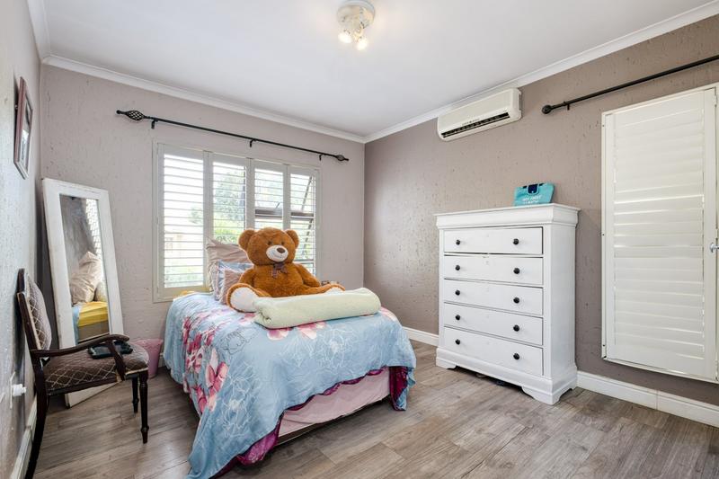 4 Bedroom Property for Sale in Douglasdale Gauteng