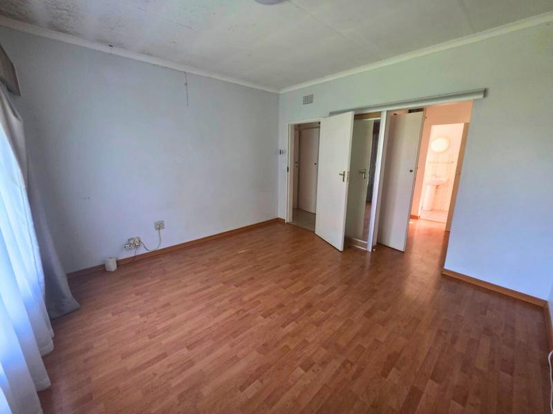 5 Bedroom Property for Sale in Aston Manor Gauteng