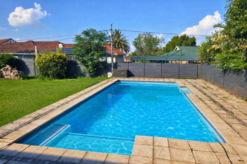 5 Bedroom Property for Sale in Aston Manor Gauteng