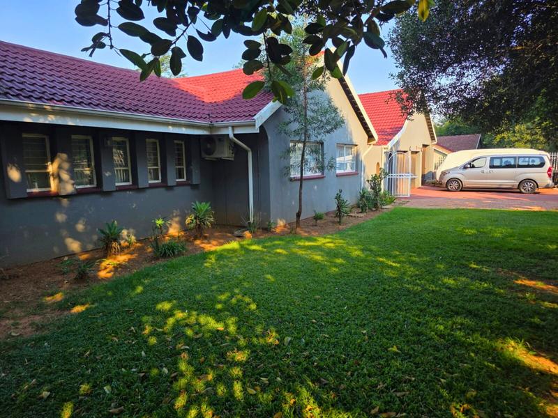 5 Bedroom Property for Sale in Aston Manor Gauteng