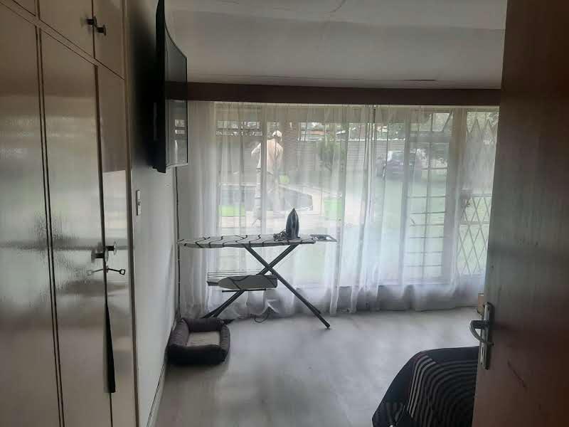 4 Bedroom Property for Sale in Brackendowns Gauteng