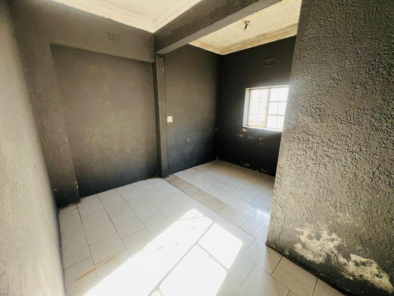 9 Bedroom Property for Sale in Rosettenville Gauteng