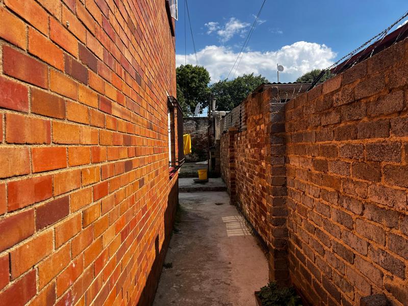 8 Bedroom Property for Sale in Rosettenville Gauteng