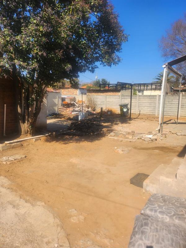 3 Bedroom Property for Sale in Rosettenville Gauteng