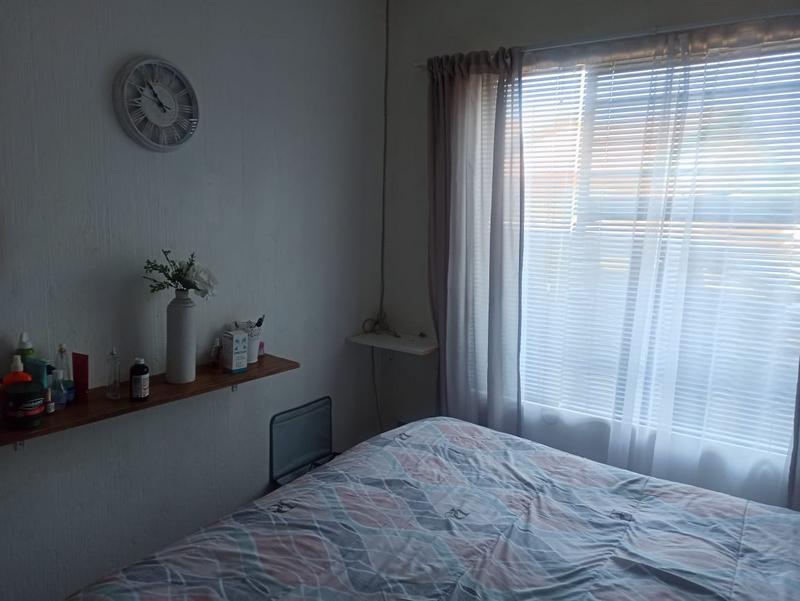 2 Bedroom Property for Sale in Suideroord Gauteng