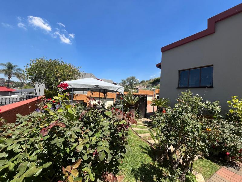 3 Bedroom Property for Sale in Winchester Hills Ext 3 Gauteng