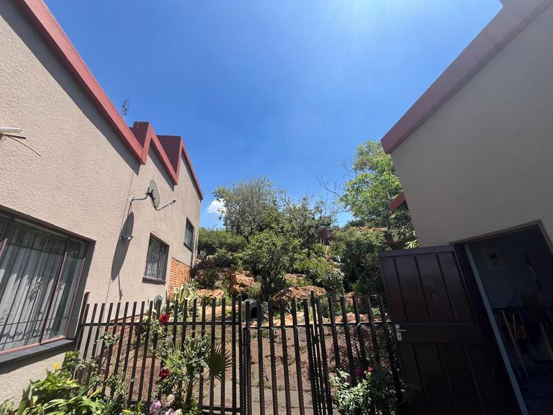 3 Bedroom Property for Sale in Winchester Hills Ext 3 Gauteng