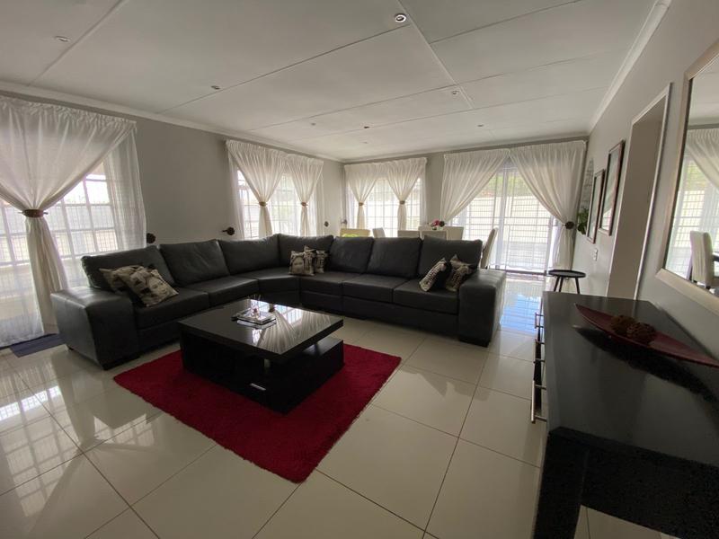 3 Bedroom Property for Sale in Clayville Gauteng