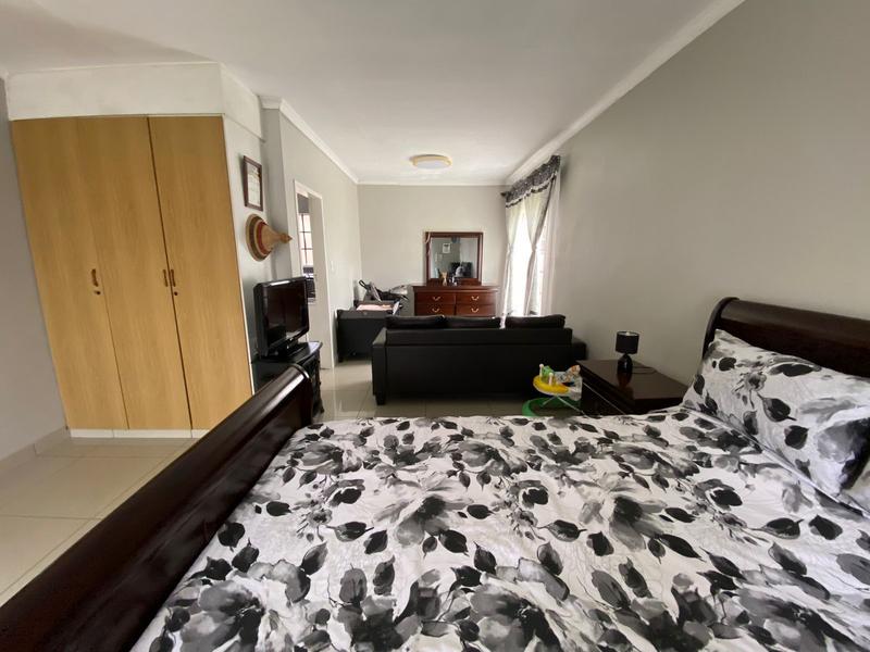 3 Bedroom Property for Sale in Clayville Gauteng