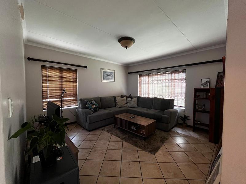 3 Bedroom Property for Sale in Country View Gauteng