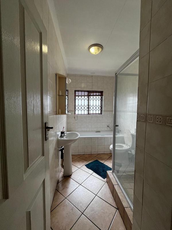 3 Bedroom Property for Sale in Country View Gauteng