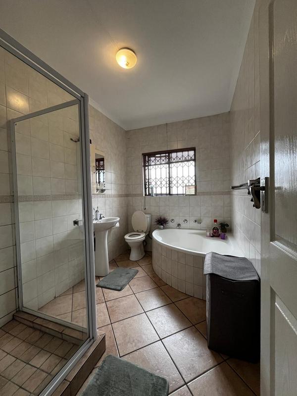 3 Bedroom Property for Sale in Country View Gauteng