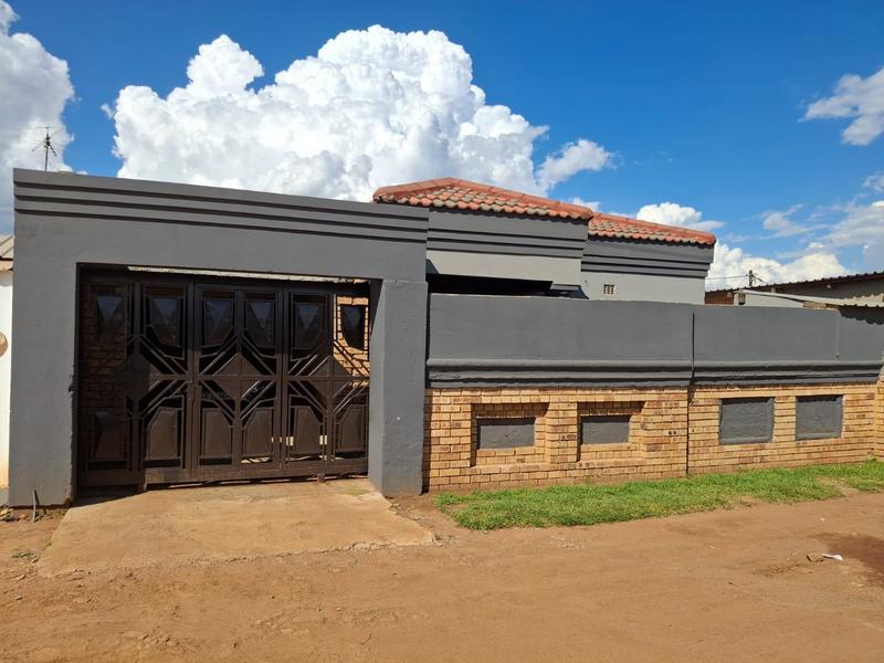 3 Bedroom Property for Sale in Orange Farm Gauteng
