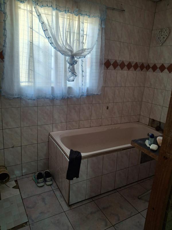 3 Bedroom Property for Sale in Orange Farm Gauteng