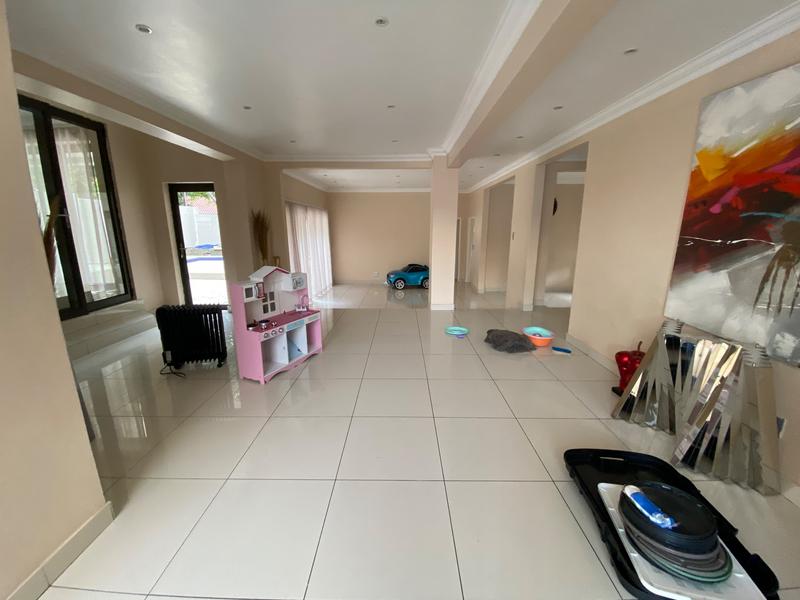 5 Bedroom Property for Sale in Fourways Gauteng