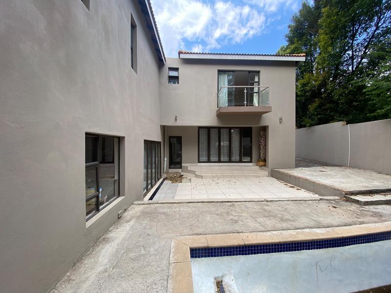 5 Bedroom Property for Sale in Fourways Gauteng