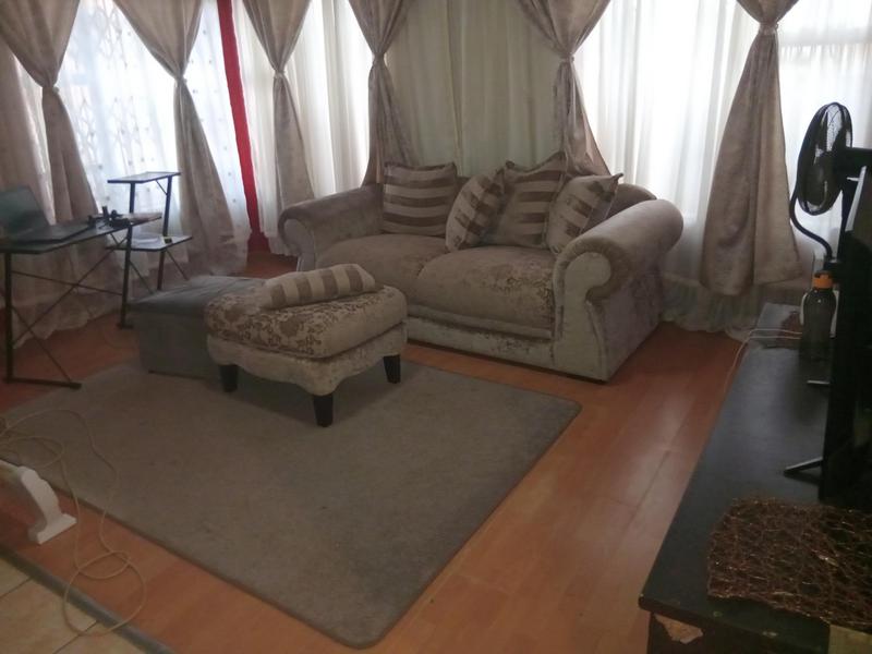 3 Bedroom Property for Sale in Naledi Gauteng