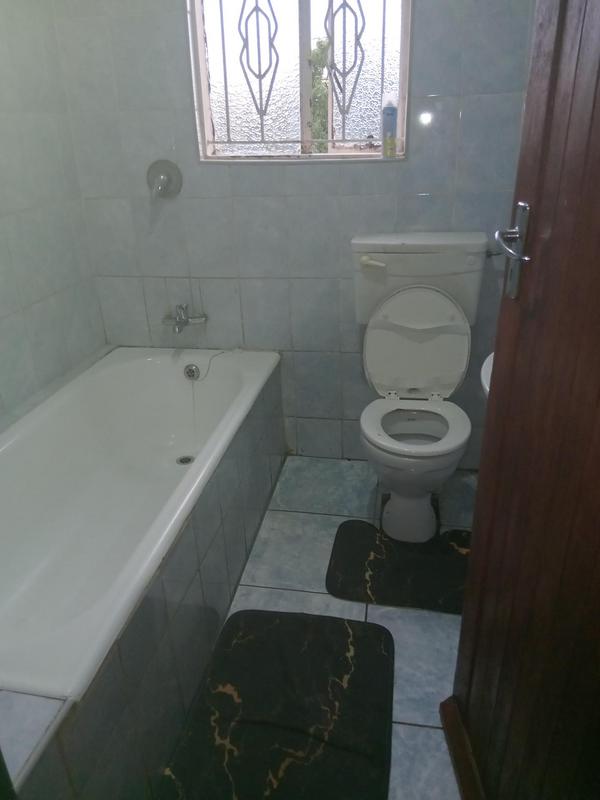 3 Bedroom Property for Sale in Naledi Gauteng