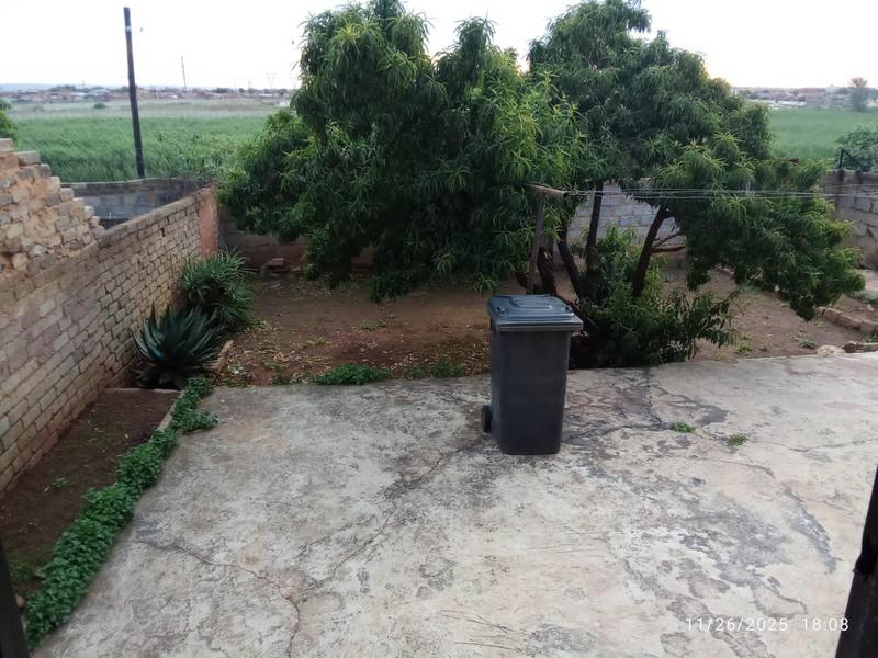 3 Bedroom Property for Sale in Naledi Gauteng