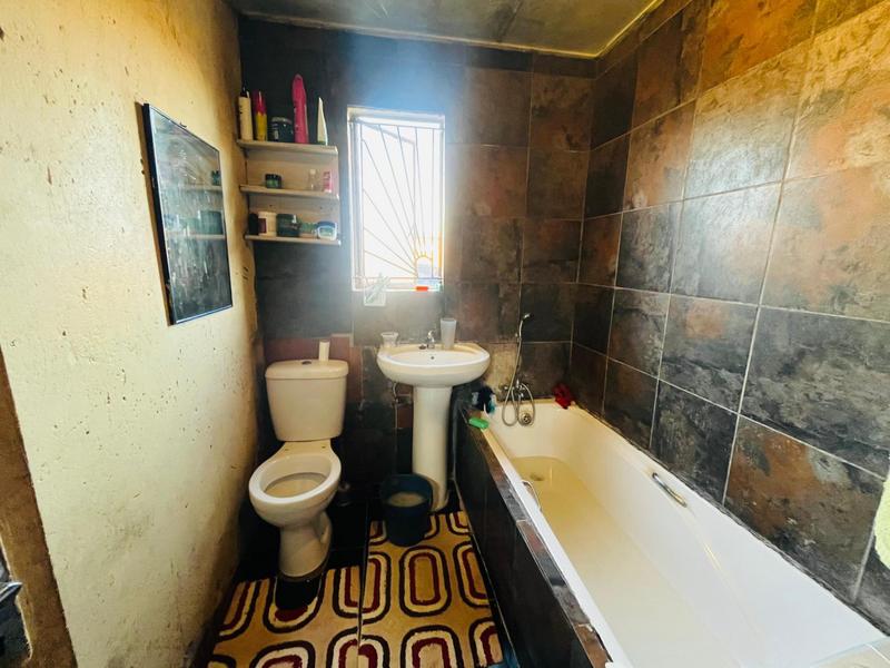 3 Bedroom Property for Sale in Protea Glen Gauteng