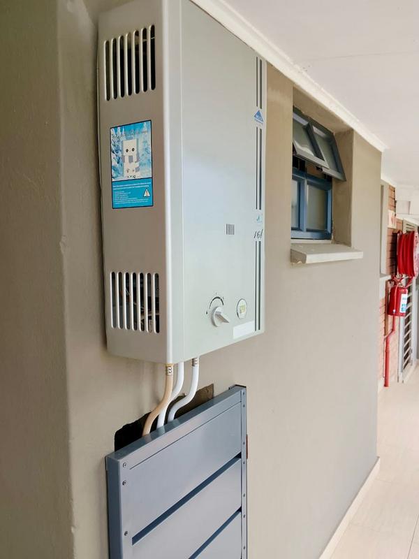 2 Bedroom Property for Sale in Pretoria Gauteng