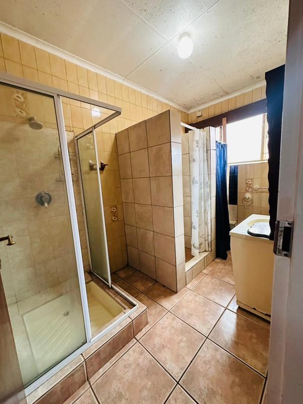 20 Bedroom Property for Sale in Bedworth Park Gauteng