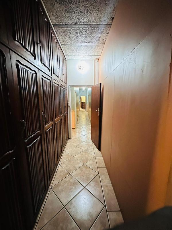 20 Bedroom Property for Sale in Bedworth Park Gauteng