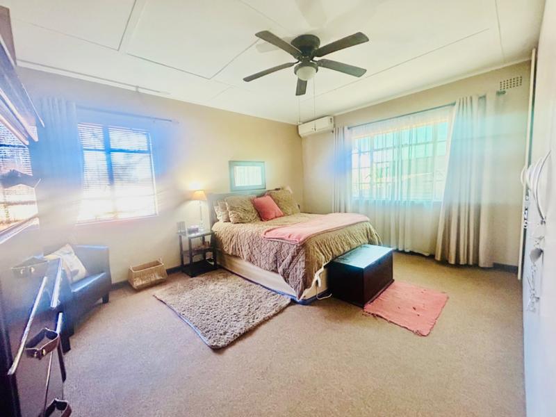 3 Bedroom Property for Sale in Vanderbijlpark CW 5 Gauteng